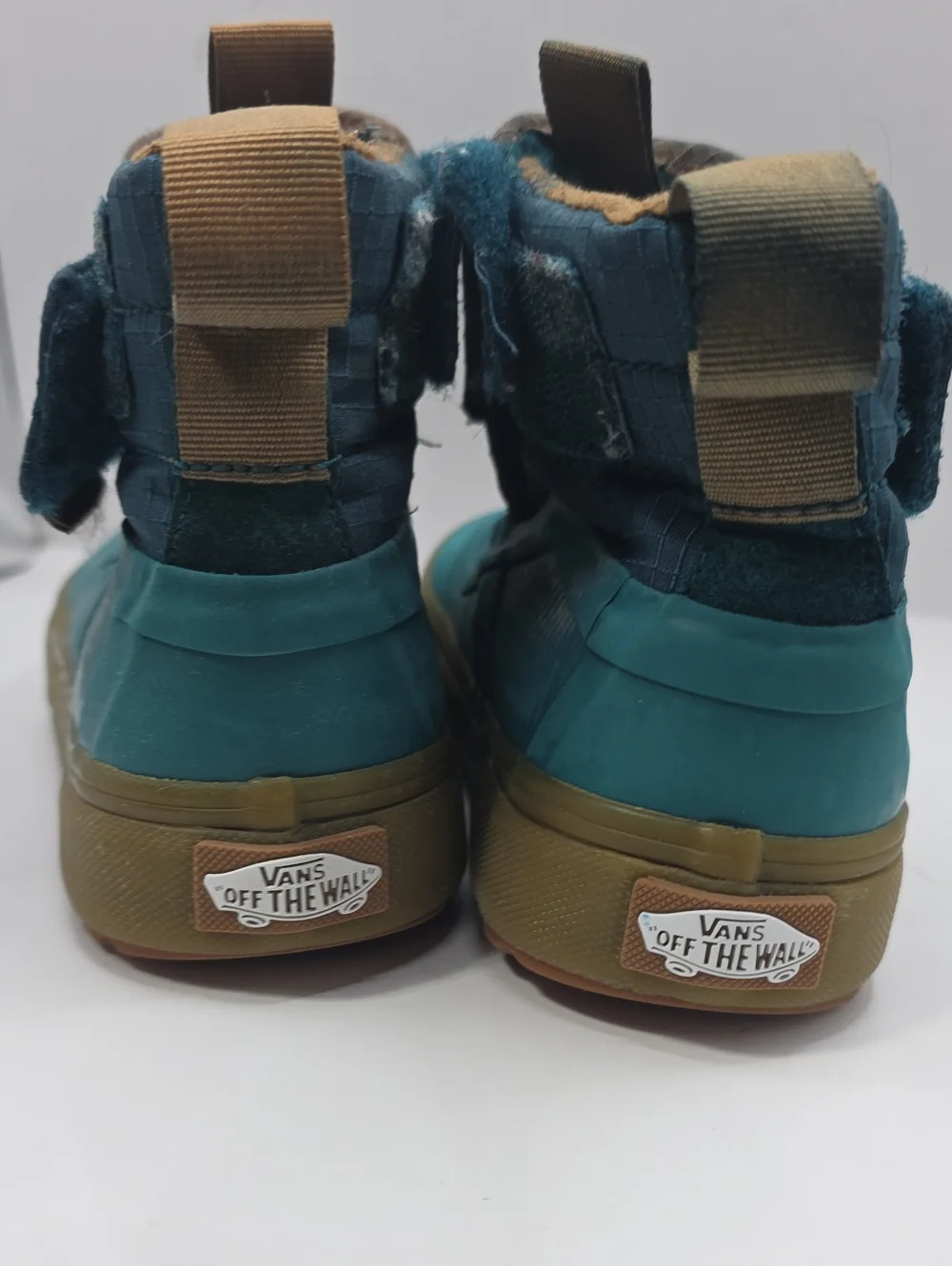 Vans Off The Wall Kids Mte Shoes High Tops Size 13c